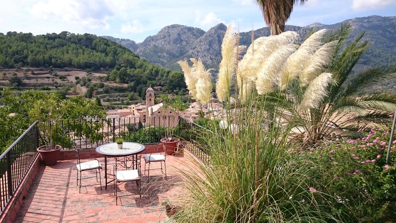 Es Castellet De Bunola Villa Bunyola Exterior photo